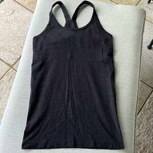 Lululemon Ebb to the Street Regular Length Size 6